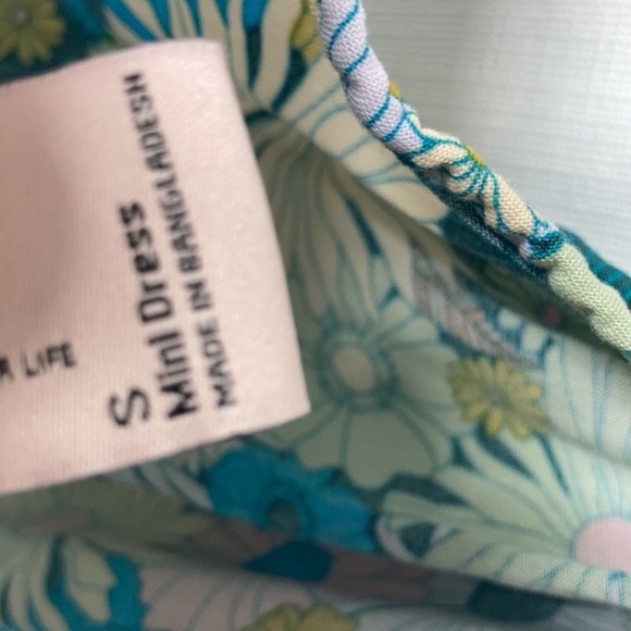 3/$24 SO Halter neck swing mini dress floral print dress S jrs - Picture 13 of 15